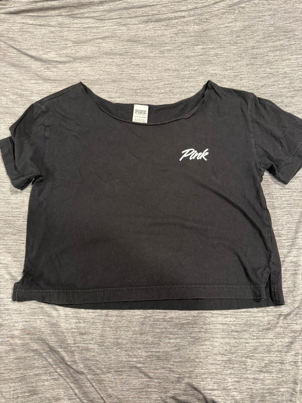 Black crop top